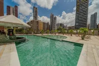 Hotel Oásis Atlântico Imperial - موقف سيارات