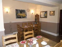All Seasons Guest House - Breakfast