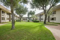 Days Inn by Wyndham Sherman - Gym
