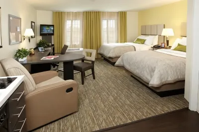 Candlewood Suites Sayre Hotels in Nichols