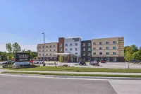Fairfield Inn & Suites St. Joseph Hotels near rue21