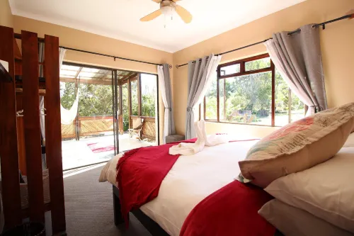 Tube n Axe Lodge and Backpackers Hotel a Stormsrivier