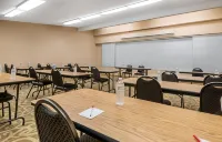 Ramada by Wyndham Columbus North Hotels in Westerville