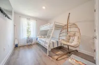 Cheerful 3 beds 2.5 baths near 30A & Miramar Beach Hotels in Miramar Beach