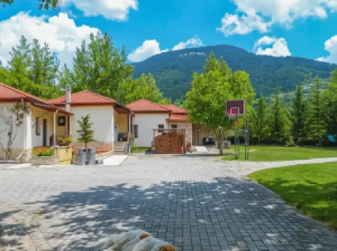 Ninemia Stay and Play