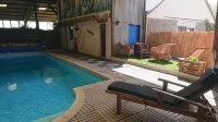 Chambres d'hôtes Proche Saint Malo et Mont Saint Michel - Kolam Renang