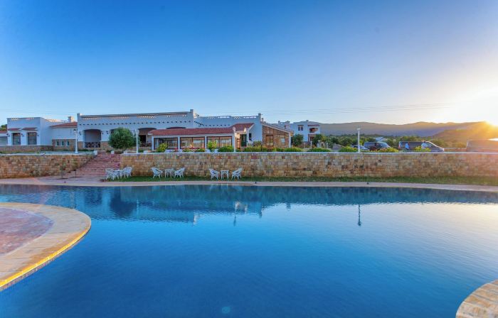 Resort Hotel El Cortijo & Spa