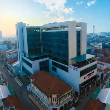 Pasar Baru Square Hotel Bandung Hotels near Sudirman Street