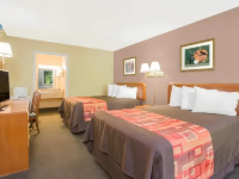 トラベロッジ バイ ウィンダム マンスフィールド マンスフィールドのホテル