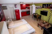Hotel & Backpackers Zak Schaffhausen Hotels in Neuhausen am Rheinfall