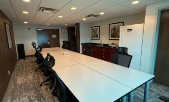 Hotel Dawson Creek, SureStay Collection by Best Western