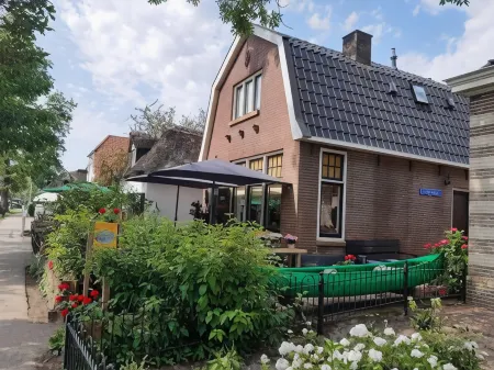Apartment in Giethoorn by Scenic Canals Отели рядом с достопримечательностью «Гитхорн»