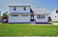 Luxurious Apartment only few minutes away from UB & Buffalo Airport!!