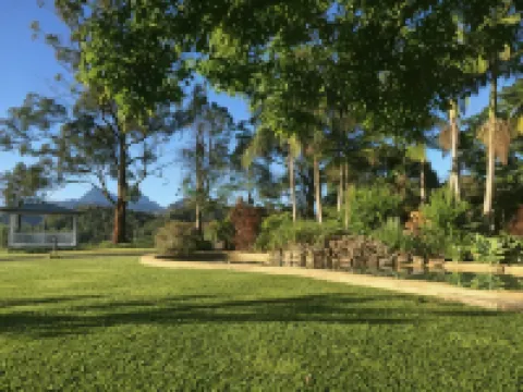 Hillcrest Mountain View Retreat