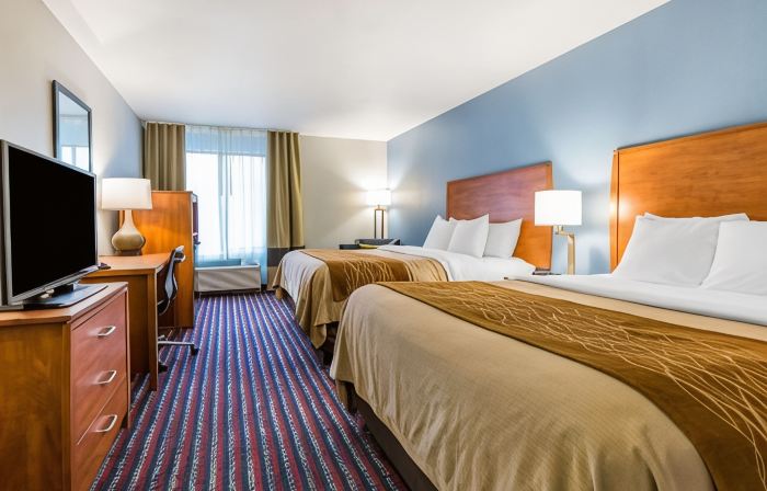 Comfort Inn Alton near I-255