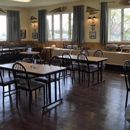 Cedar Hill Lodge