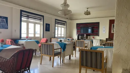 New Park Hotel Отели рядом с достопримечательностью «Площадь Хашемит»