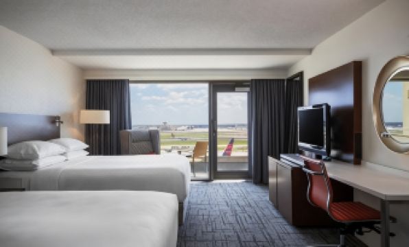 Renaissance Concourse Atlanta Airport Hotel