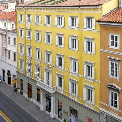 Hotel Roma Hotels near Barcola
