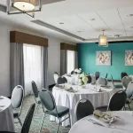 Hampton Inn & Suites Chicago Waukegan