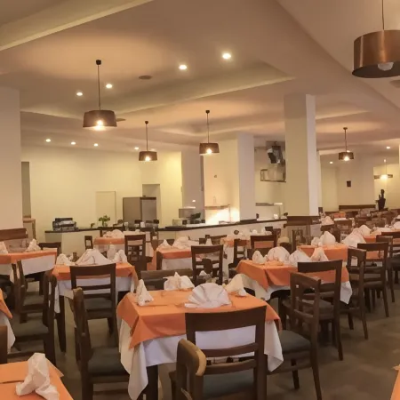 Hotel Menara