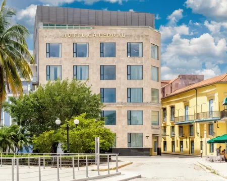 Innside Habana Catedral ハバナのホテル