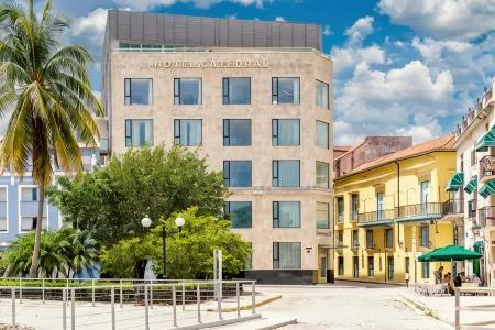 Innside Habana Catedral Отели рядом с достопримечательностью «Соборная площадь»