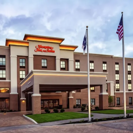 Hampton Inn & Suites Foxborough -Mansfield