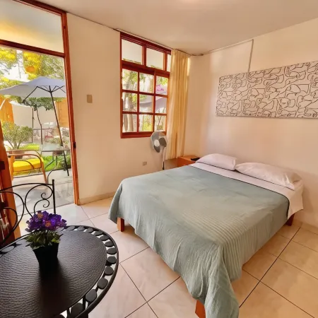 El Huerto Hostel