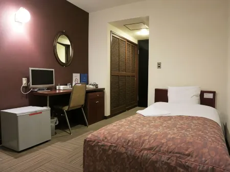 Hotel Meiken Отели рядом с достопримечательностью «Tsuchiura All Japan Fireworks Competition»