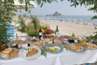 Sacallis Inn Beach Hotel