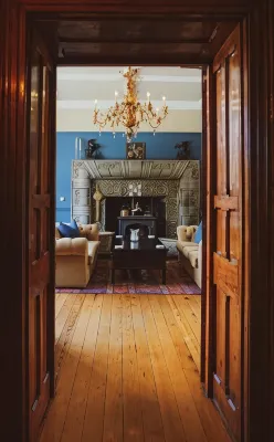 Parc-Le-Breos House - Parkering