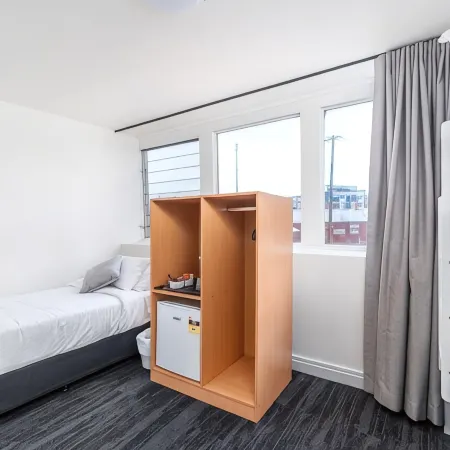 Sydney Junction Hotel