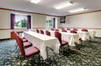 Microtel Inn & Suites by Wyndham Bridgeport Hotel a Bridgeport