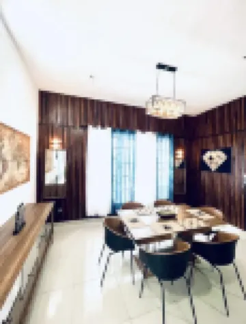 Fully equipped detached house