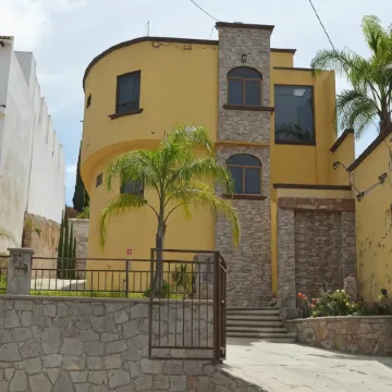 Hotel Guadalupe Bernal