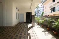 Urban Suites Silpukhuri