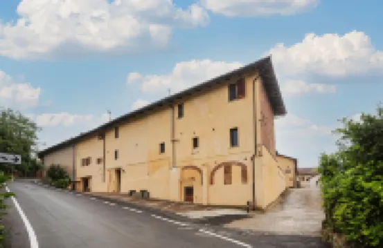 La Valle B&B Hotels in Asti