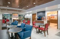 Holiday Inn Express & Suites ELKINS by IHG