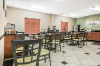 Sleep Inn & Suites University/Shands - breakfast