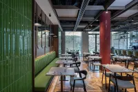 Hotel Nucha-Fattal Colors