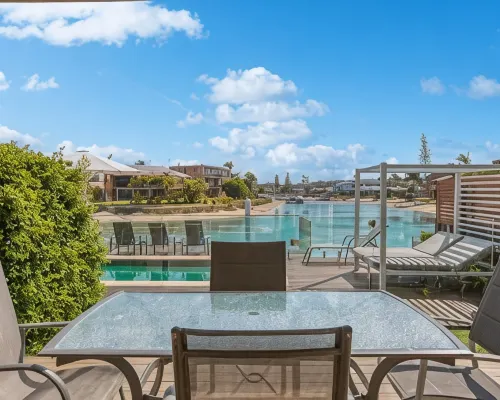 Saltwater Villas - Pet Friendly Accommodation Hotels in Mooloolaba