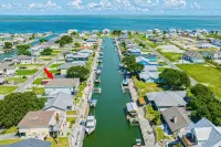 Canal Front Rockport Home with Private Boat Dock + Texas Riviera Sunset Views - Beach