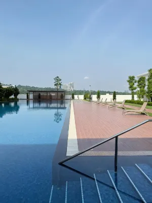 Suria Garden by Iconique - parking