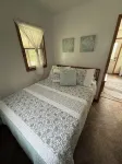 "Beachy Bungalow" cottage in  Harbor Beach - Perfect getaway spot