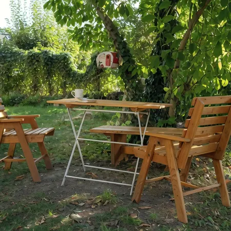 In the Center of Quedlinburg, Quiet and with a View of the Garden and Parking Space
