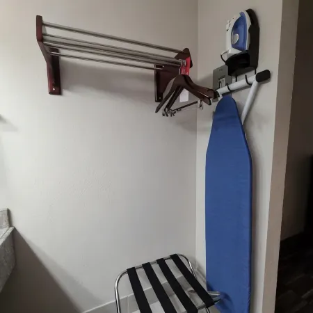 HomeStay Inn & Suites