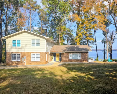 "TRANQUILITY"A LAKEFRONT RETREATON LAKE EUFAULA Hotels in Eufaula