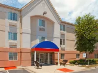 Sonesta Simply Suites Fort Worth - Kitchens
