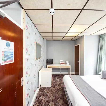 MyRoomz Silver Strand Hotel